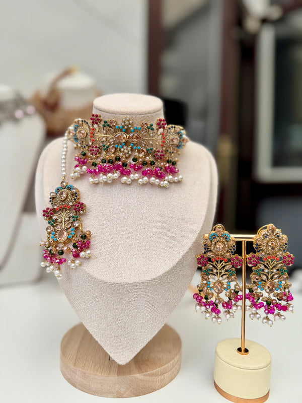 SHANAYA in gold and multicolour| Multi-choker set