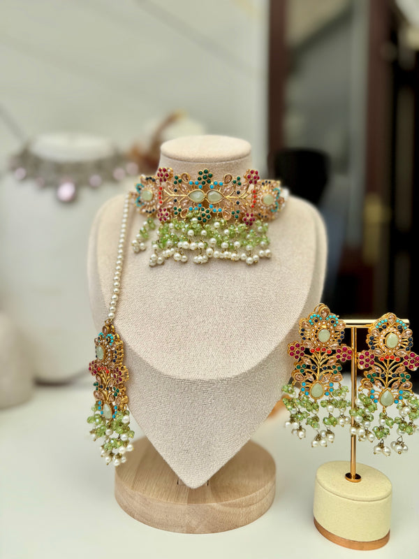 SHANAYA in mint| Multi-choker set