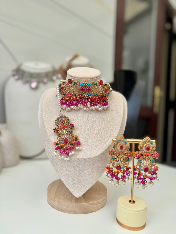 SHANAYA in orange and multi-colour| Multi-choker set